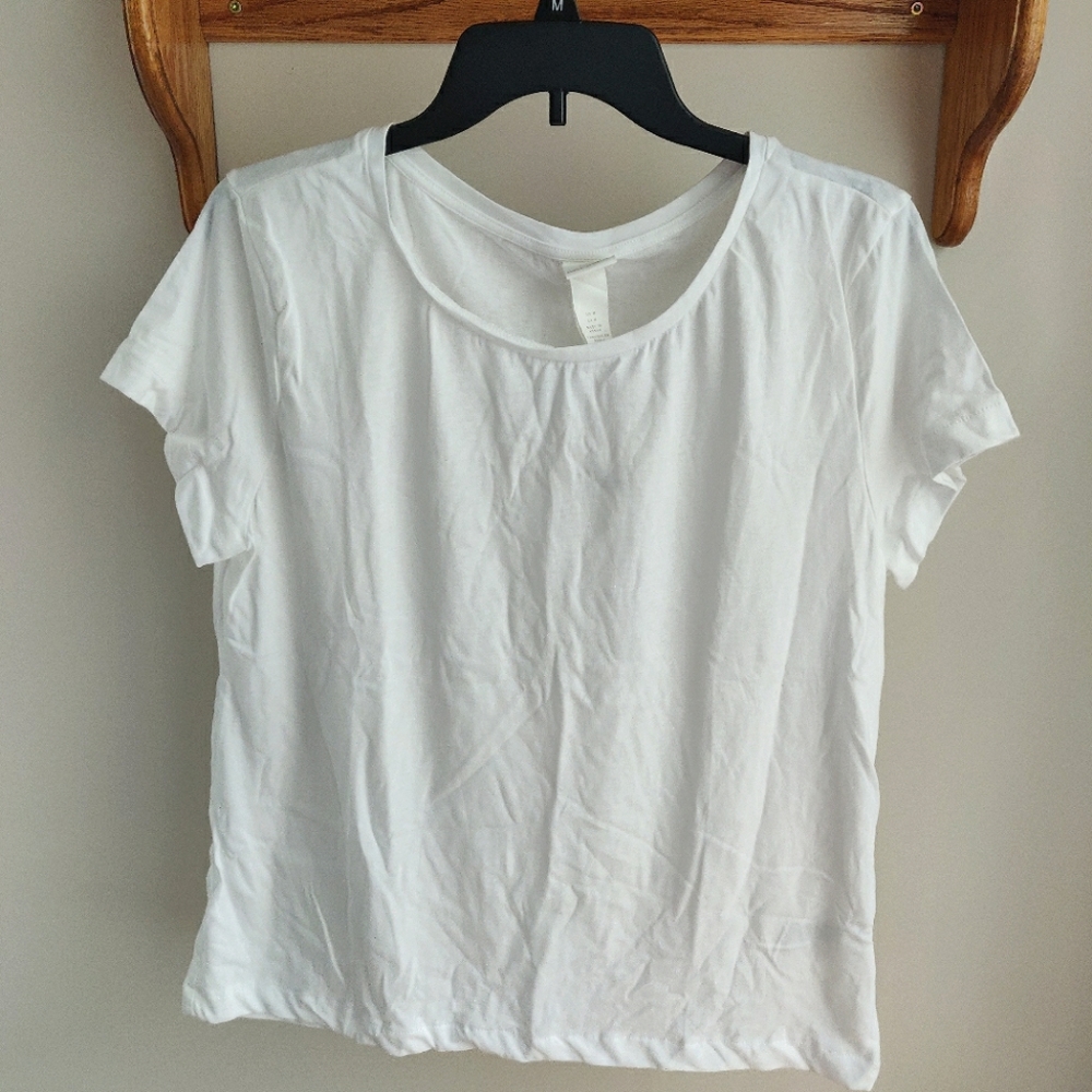 NEW white tshirt